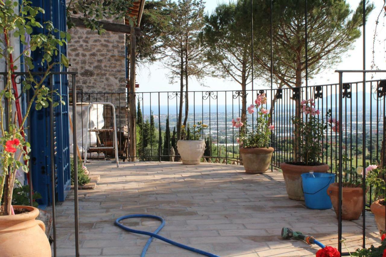 فيلا تيراتشينافي Casa Azzurra المظهر الخارجي الصورة